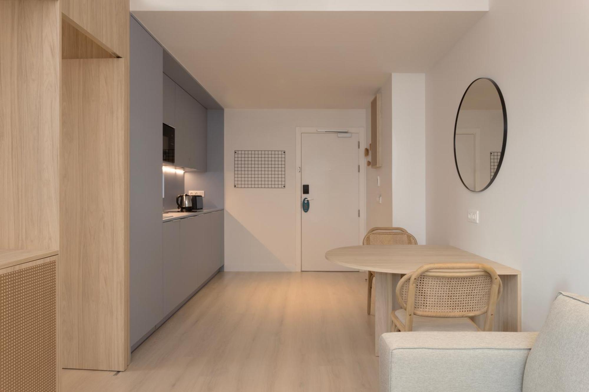 Staybridge Suites & Apartments Malaga By Ihg エクステリア 写真