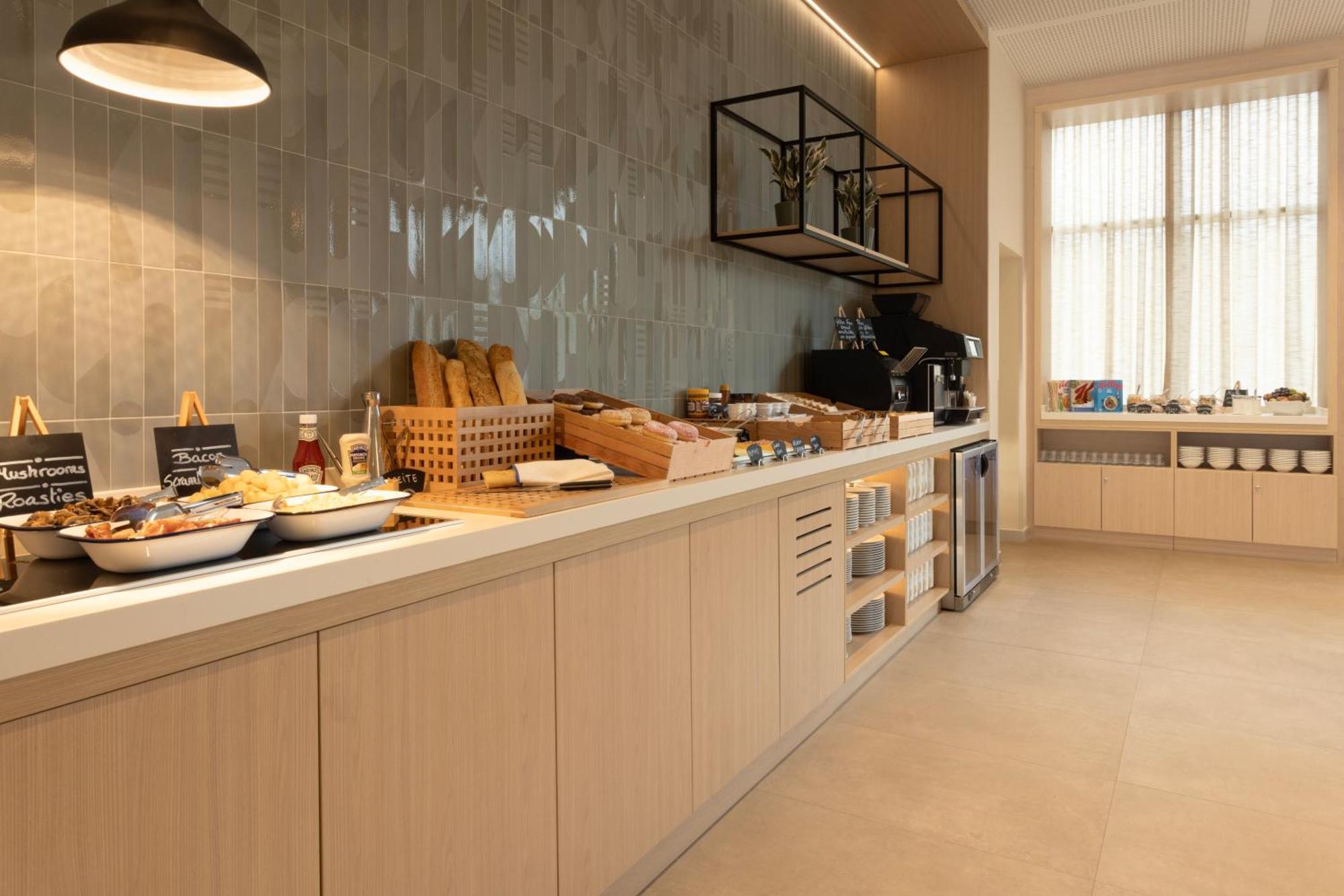 Staybridge Suites & Apartments Malaga By Ihg エクステリア 写真